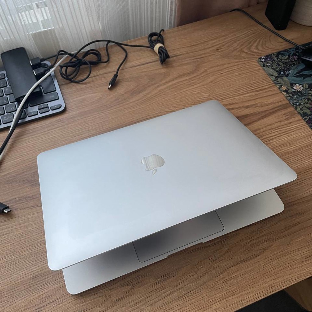 MacBook Air 13 Silver