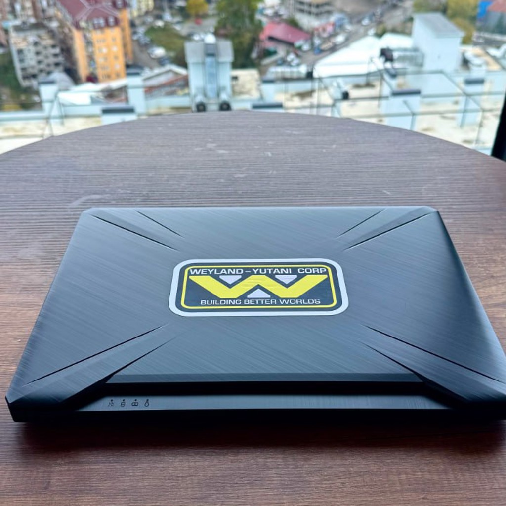 Игровой ноутбук ASUS TUF Gaming FX505DT