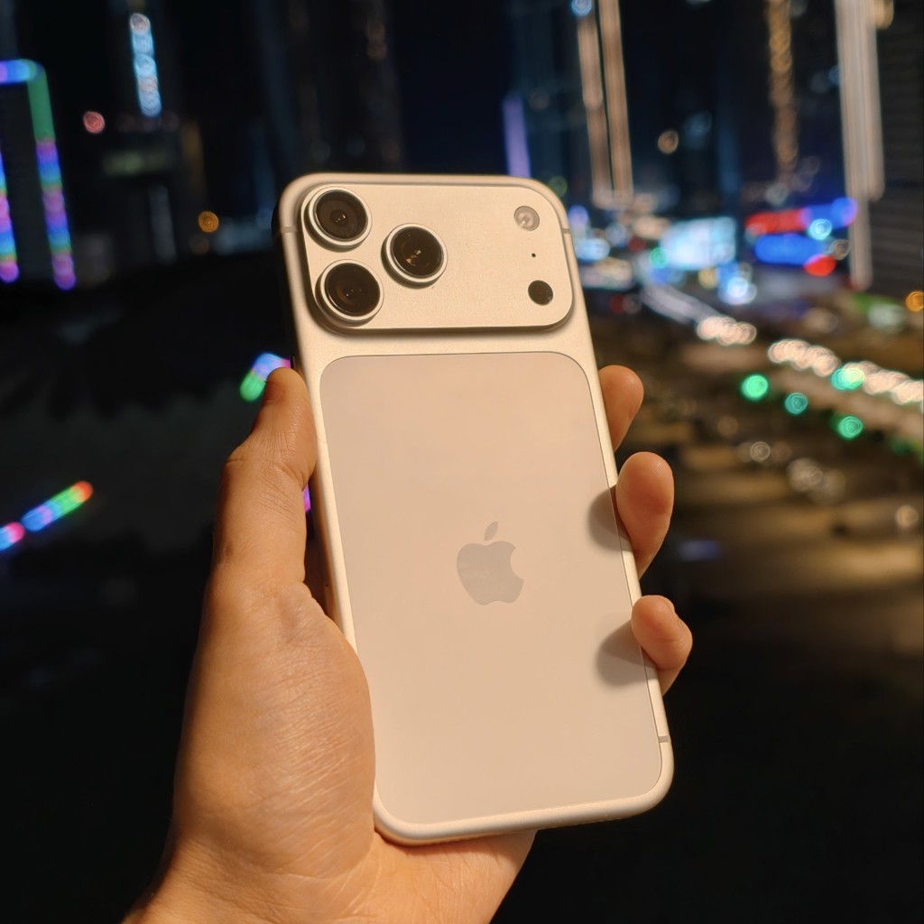 IPhone 17 Pro Max 256 ГБ Silver