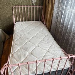 Кровать IKEA - фото 3