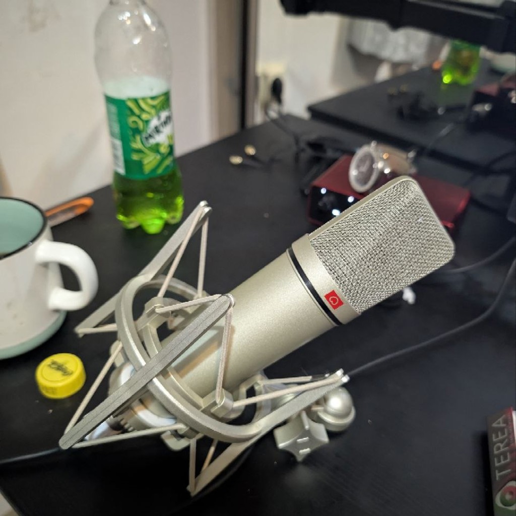 XLR микрофон по схеме Neumann U87AI