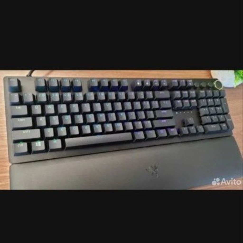 Клавиатура Razer Huntsman V2