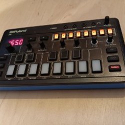 Roland J-6 - фото 2