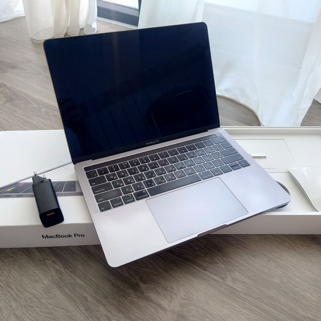 MacBook Pro 13' 2019