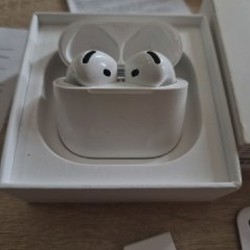 AirPods 4 - фото 2