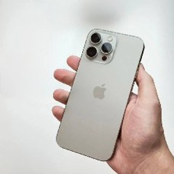 IPhone 16 Pro Max Natural Titanium - фото 1