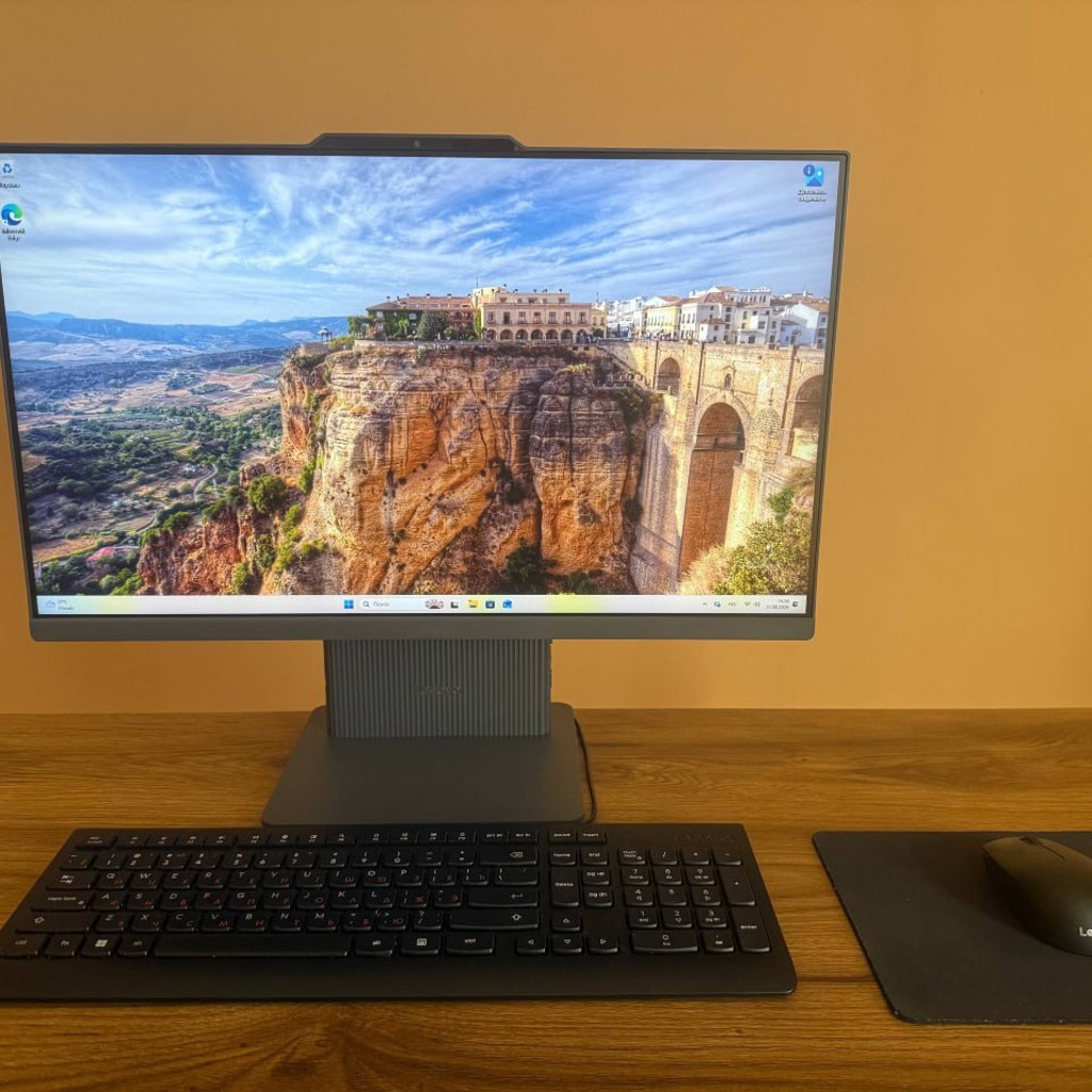 Моноблок Lenovo IdeaCentre AIO 24IRH9