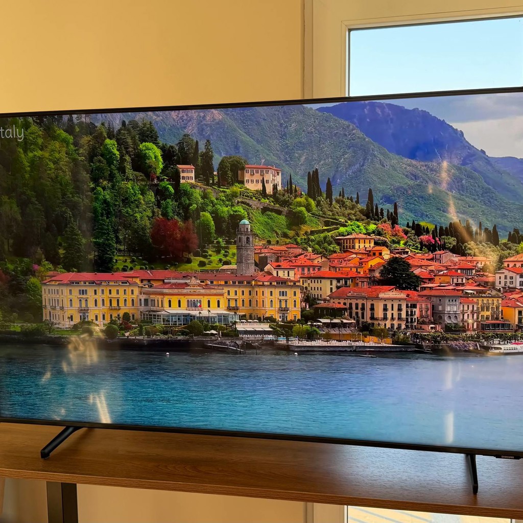 Телевизор Samsung UE55U8000FUXRU