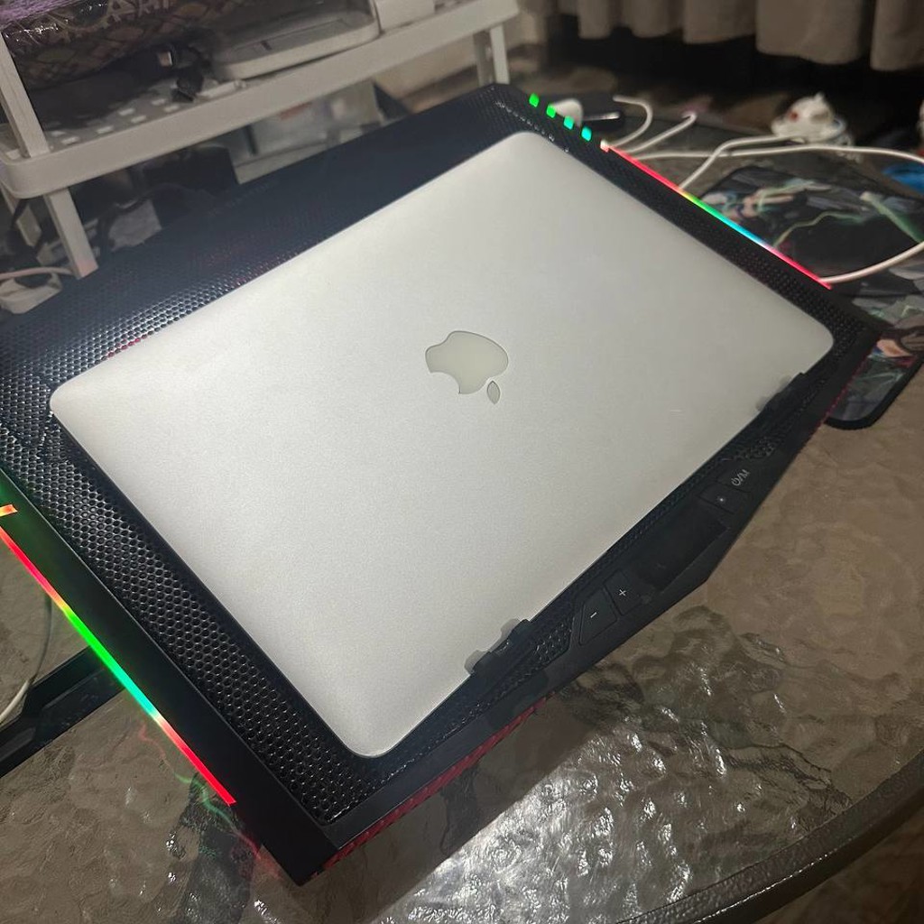 MacBook Air Early 2015