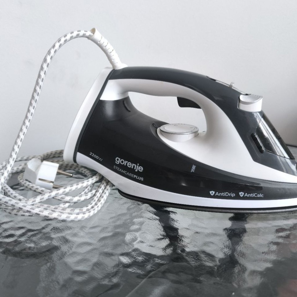 Паровой утюг Gorenje серии SteamCarePlus