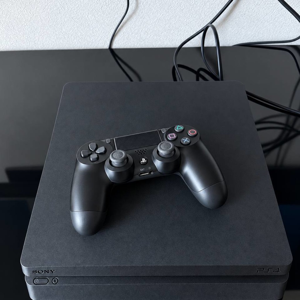 PS4 Slim 500 GB