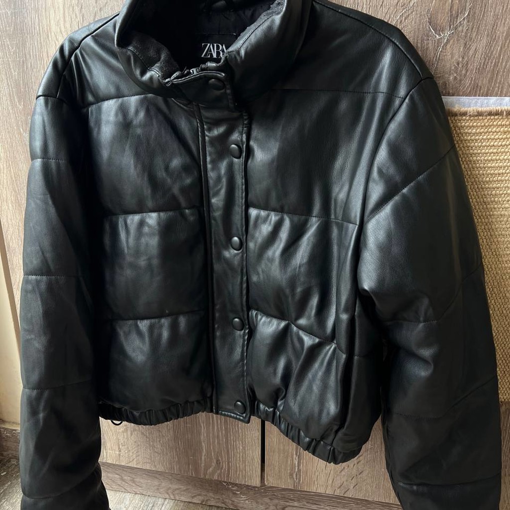 Кожаный пуховик Zara