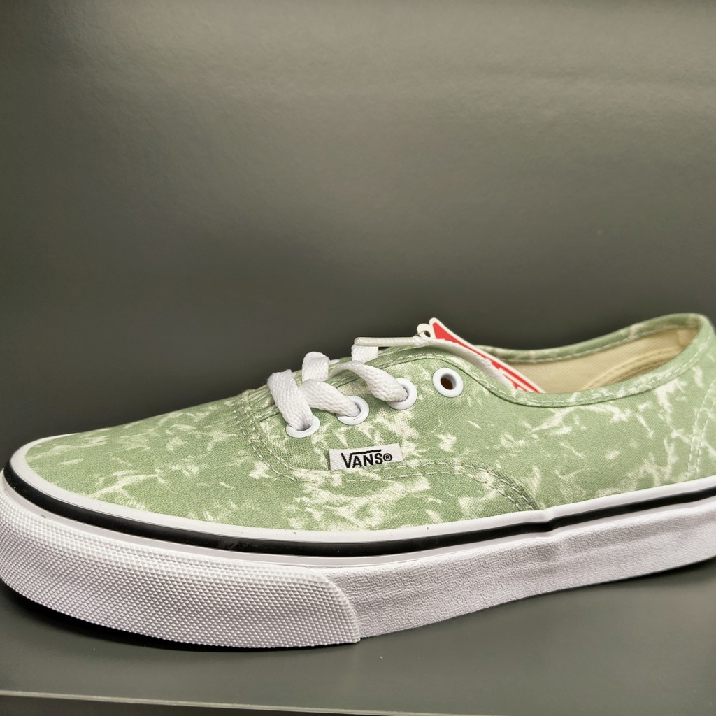 Vans Authentic