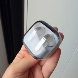 Наушники Samsung Buds 4 - фото 2