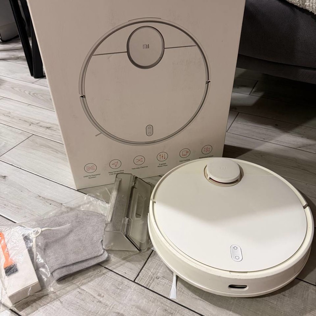 Робот-пылесос Xiaomi Mi Robot Vacuum-Mop P