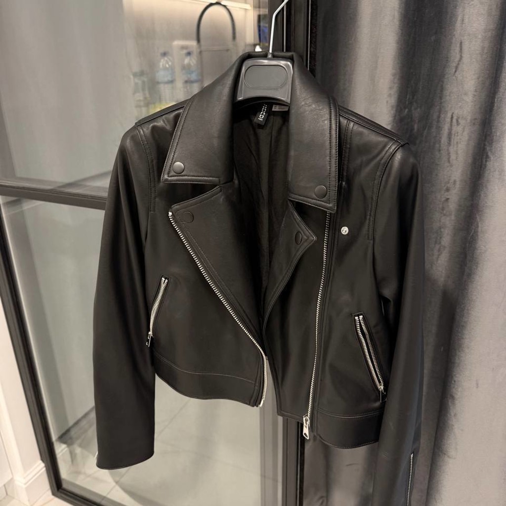 Кожаная куртка Bershka