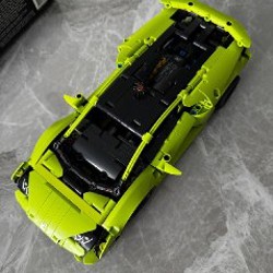 LEGO Technic Lamborghini Huracan Tecnica - фото 3