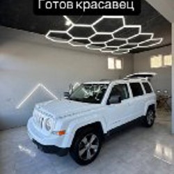 Jeep Patriot Latitude - фото 2