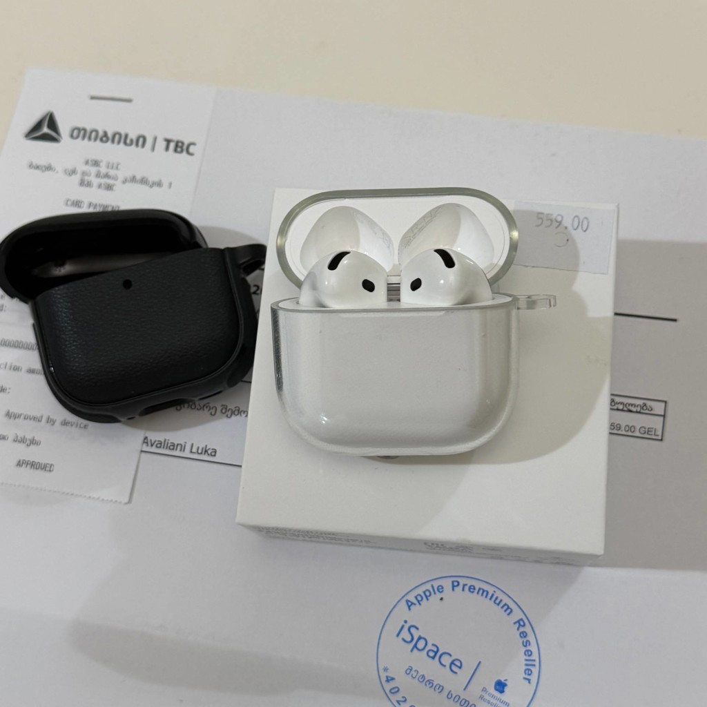 AirPods 4 ANC
