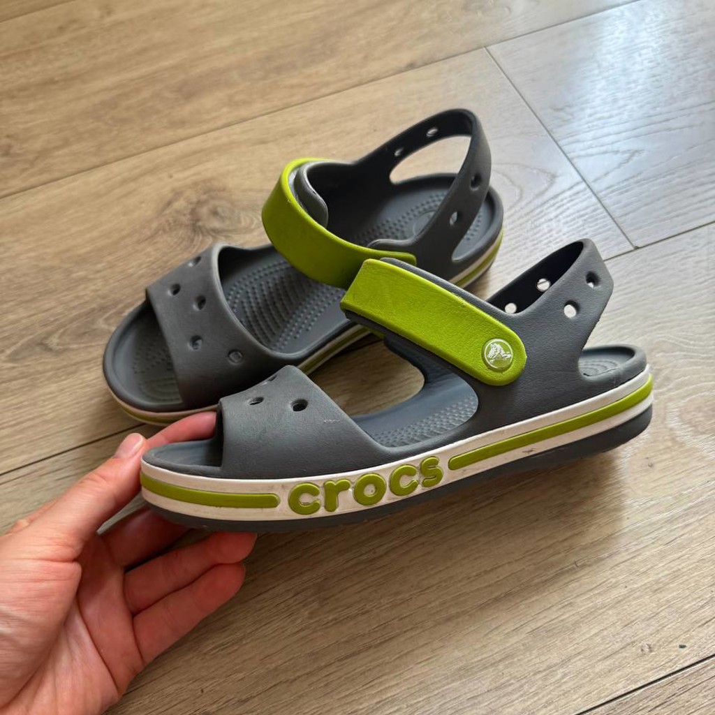 Сандалии Crocs