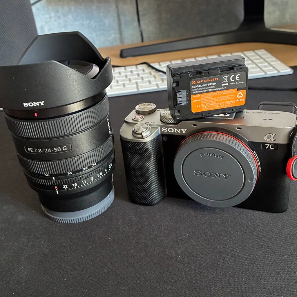 Комплект Sony A7C и объектив