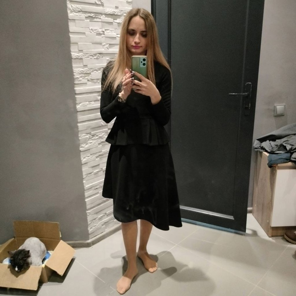 Платье вечернее