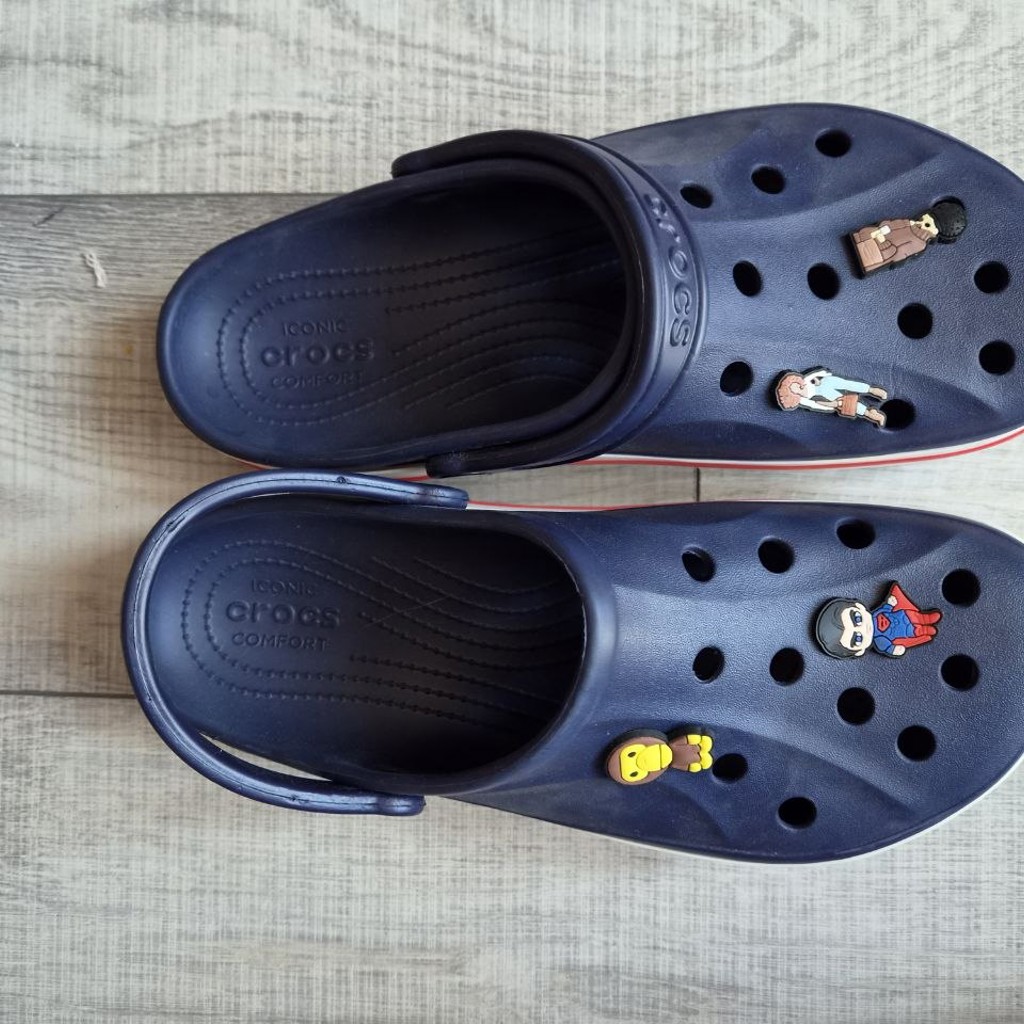 Crocs с джибитсами