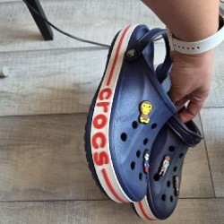 Crocs с джибитсами - фото 2