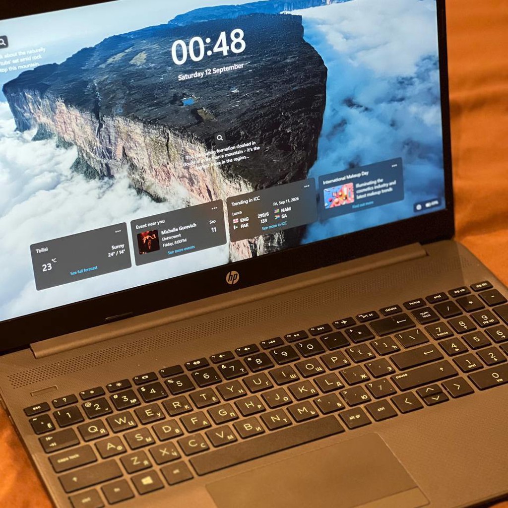 Ноутбук HP 255 G8