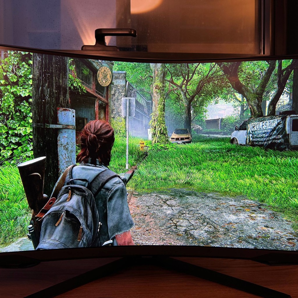 Монитор Samsung Odyssey G6