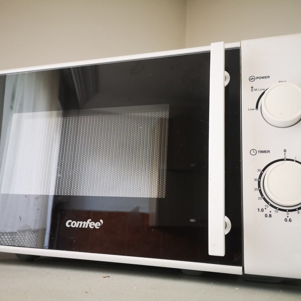 Микроволновка Comfee'