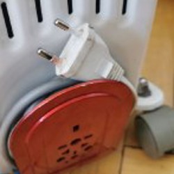 Электрический масляный обогреватель Polaris 1200W - фото 4