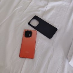 IQOO Z10 Turbo Pro - фото 2