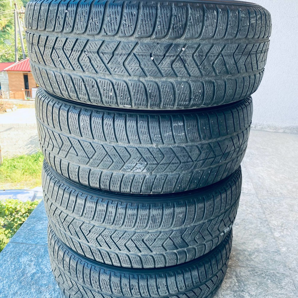 Pirelli Scorpion Winter