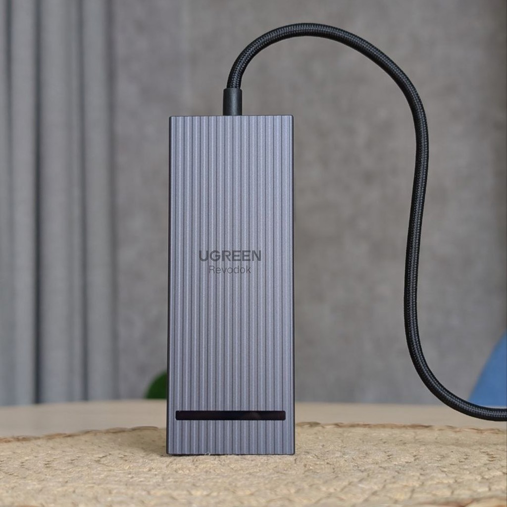 USB-C Hub 8-в-1