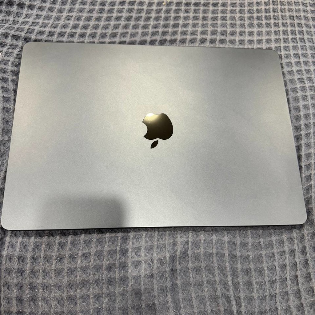MacBook Air M2 15'