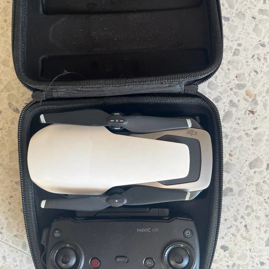Дрон DJI Mavic Air