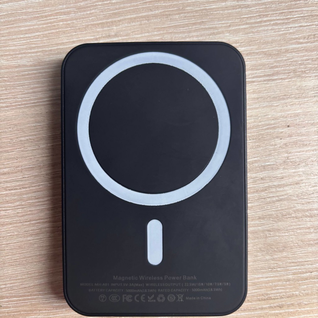 Реплика MagSafe