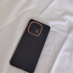 IQOO Z10 Turbo Pro - фото 3