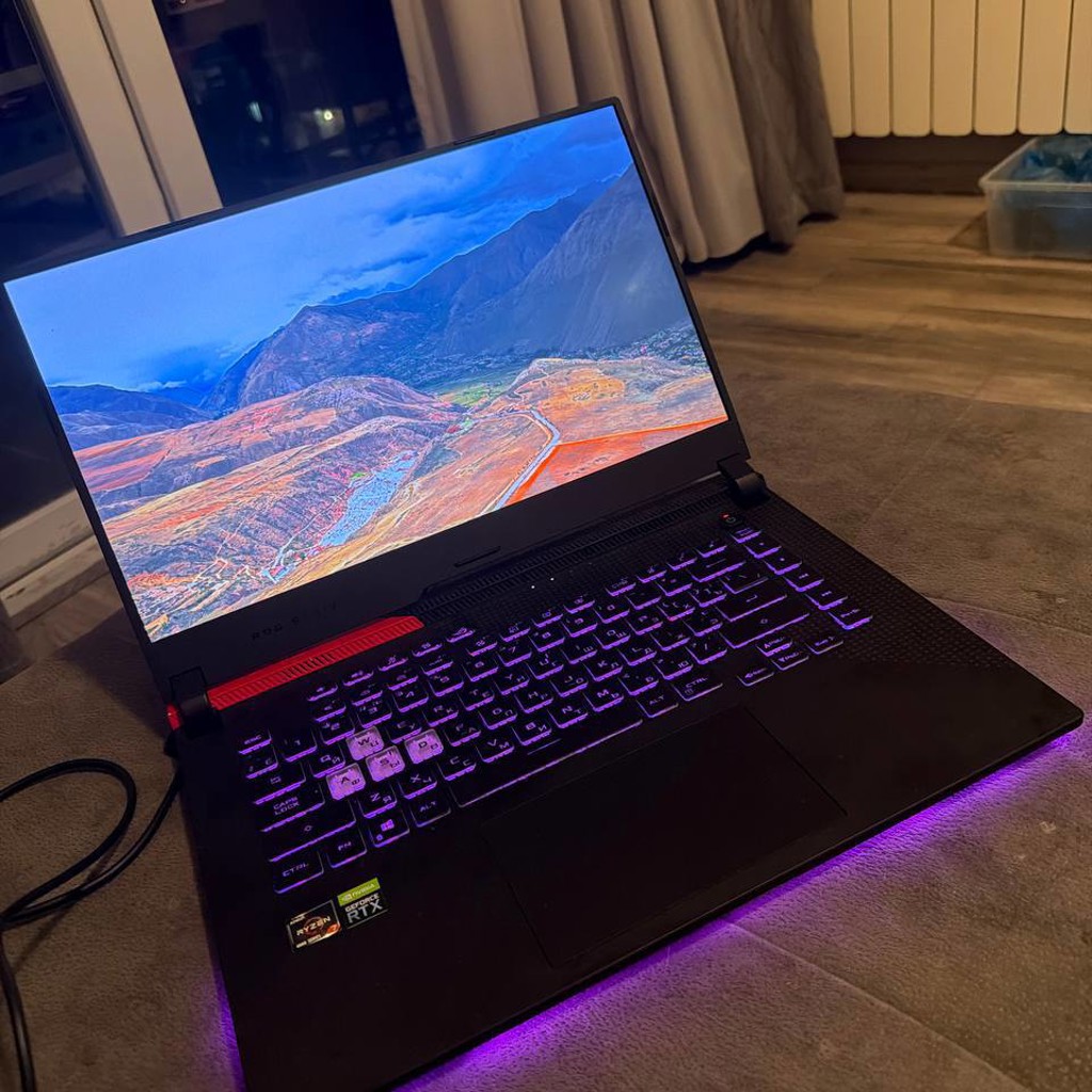Игровой ноутбук ASUS ROG Strix G15