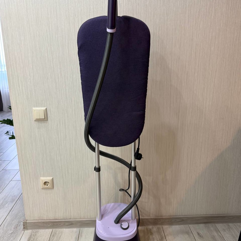 Отпариватель для одежды Philips 3000 Series