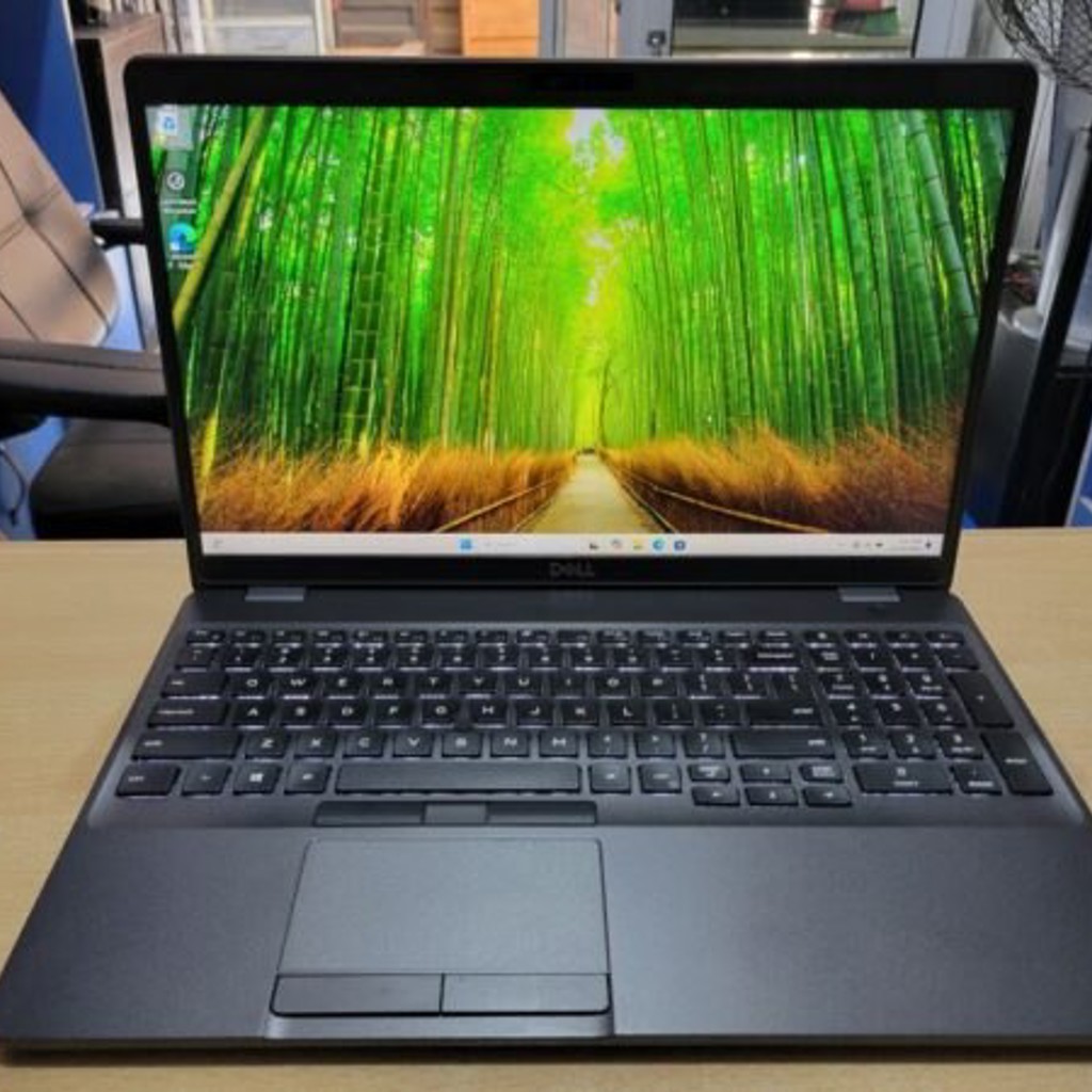 Ноутбук DELL 3540