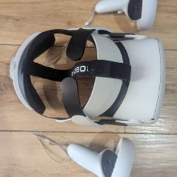 VR-гарнитура Meta Quest 2 - фото 2