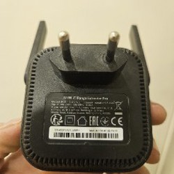 Xiaomi Mi Wi-Fi Range Extender Pro - фото 2