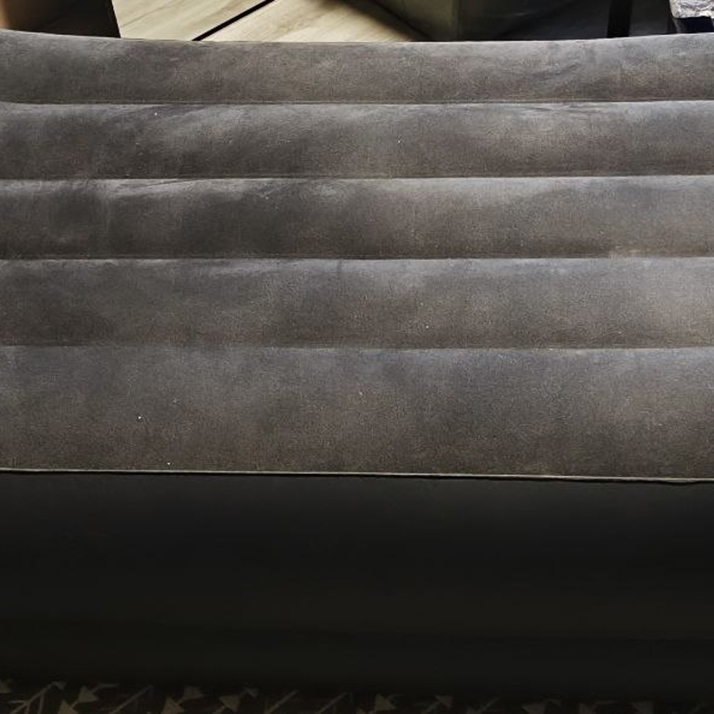 Надувной матрас INTEX dura-beam plus