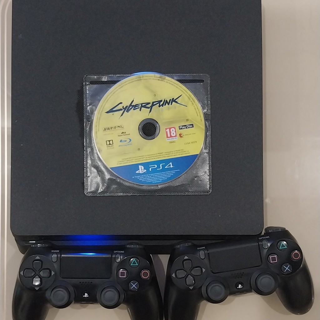 Playstation 4 Slim 1TB