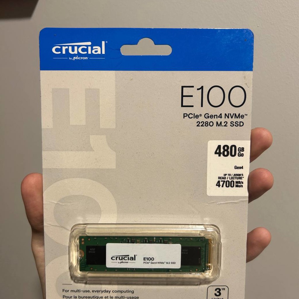 SSD Crucial E100