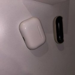 AirPods Pro 3 - фото 2