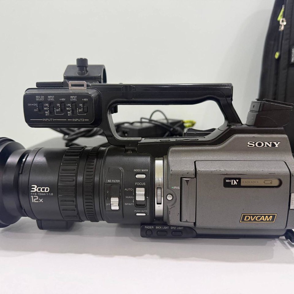 SONY DSR-PD170P Camcorder
