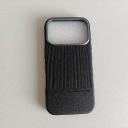 Чехол на iPhone 17 - фото 3
